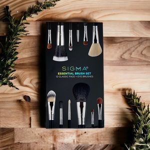 Sigma Beauty Essential Brush Set of 12